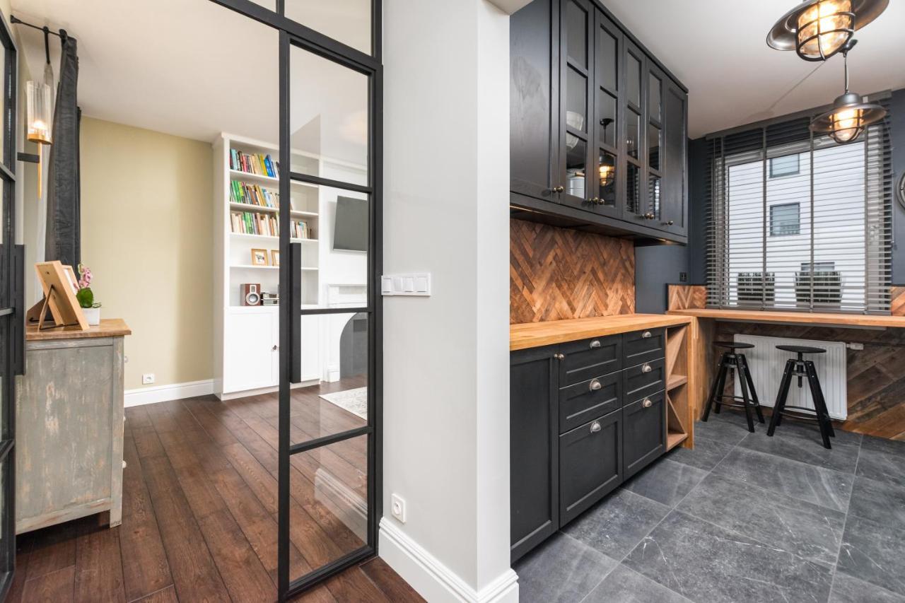 Fort Wola 12A By Homeprime Warsawa Bagian luar foto