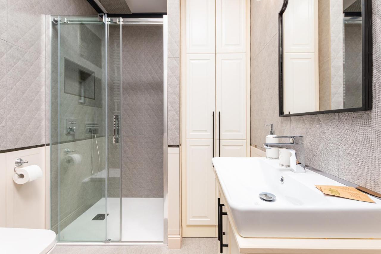Fort Wola 12A By Homeprime Warsawa Bagian luar foto